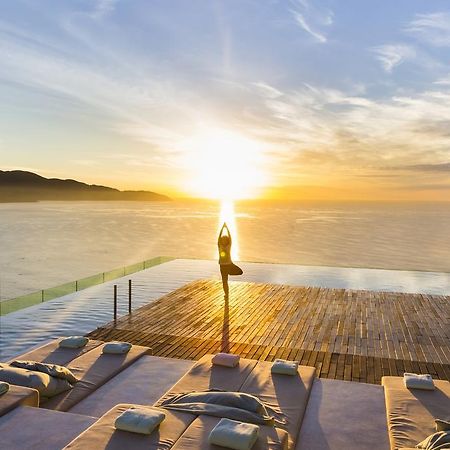 A La Carte Da Nang Beach Exterior photo